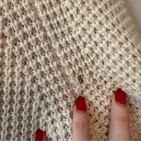 BDG Urban Outfitters | Waffle Knit High Neck Step Hem Sweater Size Small - Picture 7 of 8